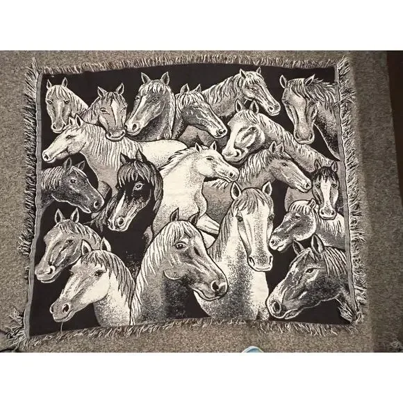 Horse tapestry blanket, woven, fringe throw, equestrian, western theme 40 x 48 - Picture 1 of 8